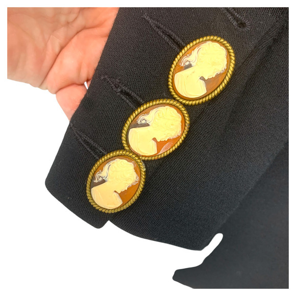 Vintage 1990's Zang Toi Sz 4 Black Wool Jacket Cameo Buttons Avant Garde *READ* - Picture 7 of 9